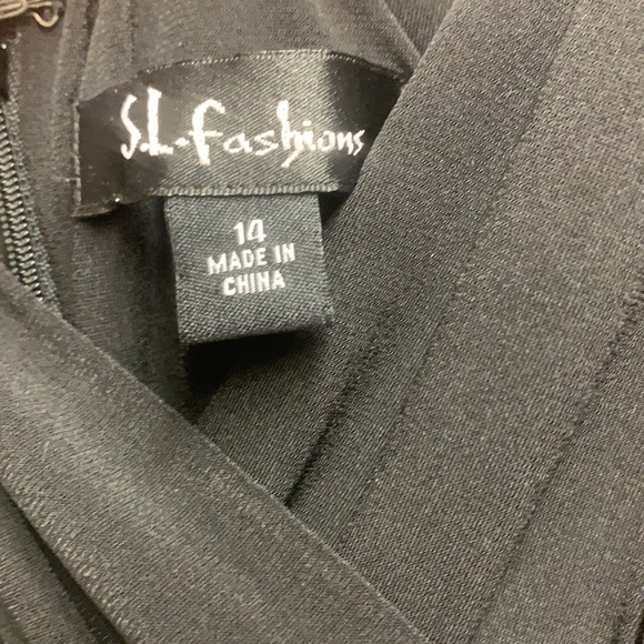 Wedding guest or cocktail dress. - Picture 5 of 5